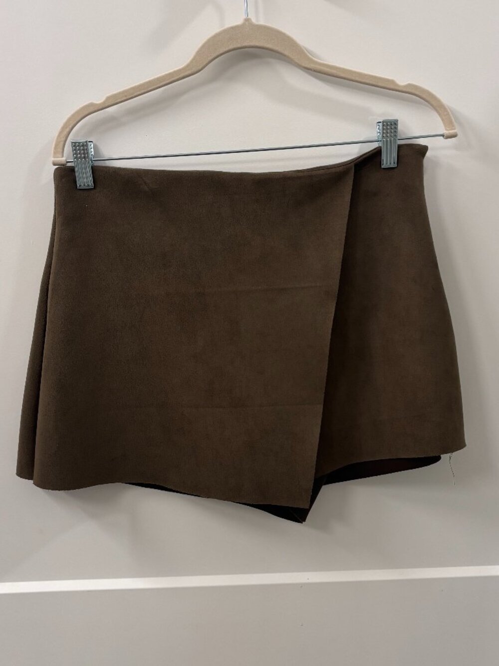Dress Forum Faux Suede "No Alibi" Asymmetrical Wrap Skort NWT Medium